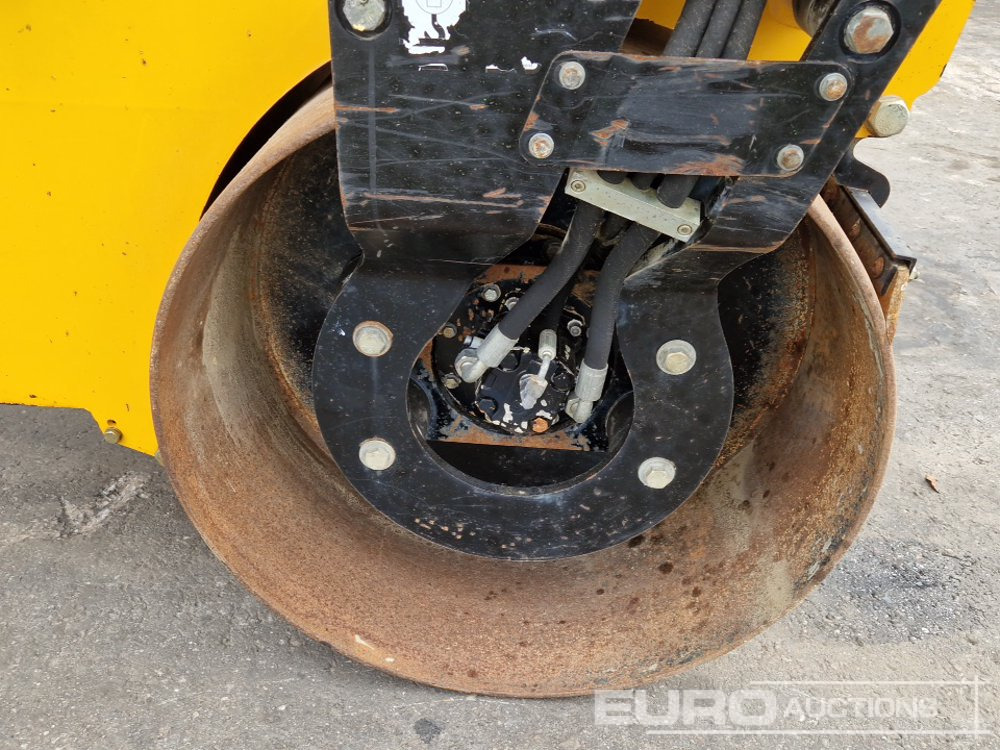Rodillo 2011 JCB VMT260: foto 7
