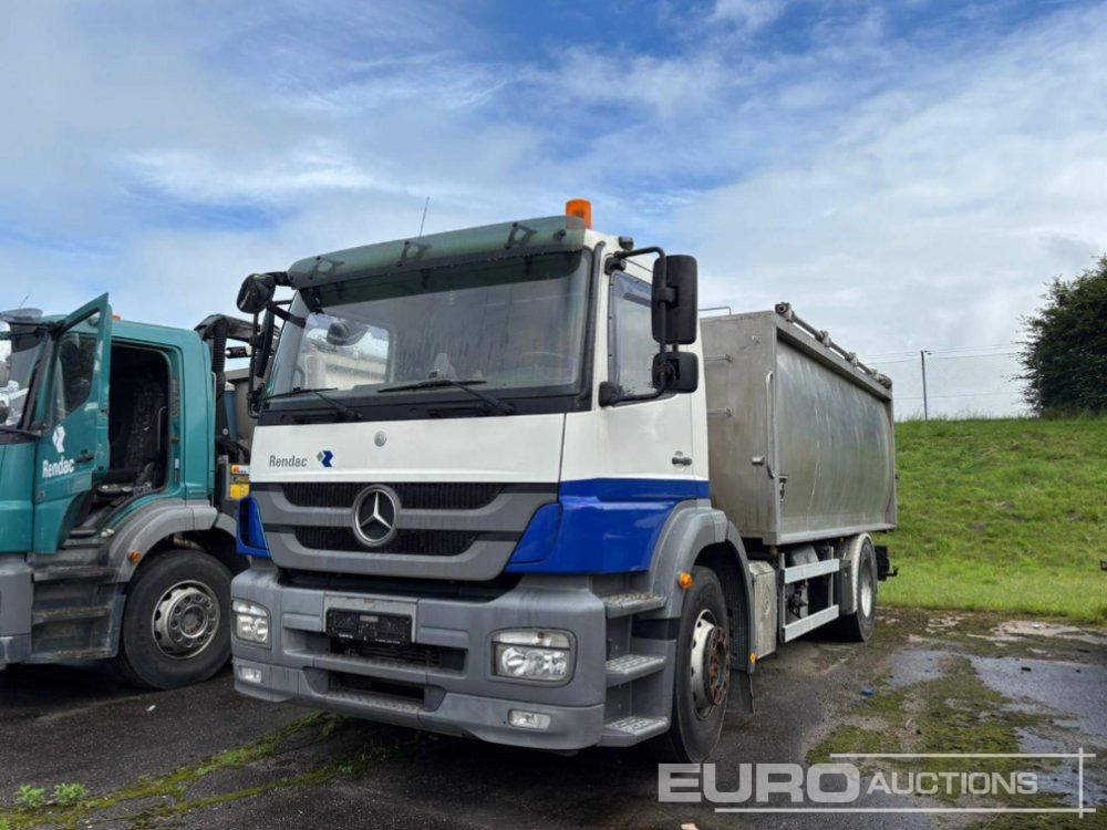 2012 Mercedes Axor 1824L 4x2, Crane, Stamps, Stainless Steel container - Camión volquete: foto 1 2012 Mercedes Axor 1824L 4x2, Crane, Stamps, Stainless Steel container - Camión volquete: foto 1