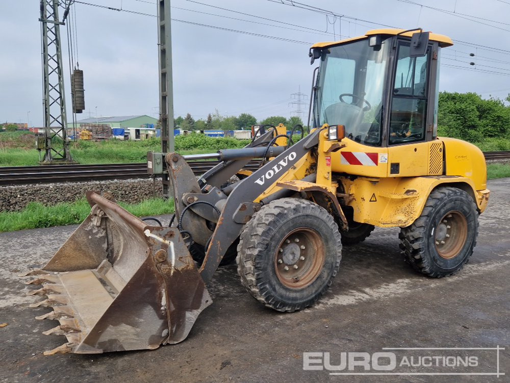 2012 Volvo L30G - Cargadora de ruedas: foto 1 2012 Volvo L30G - Cargadora de ruedas: foto 1