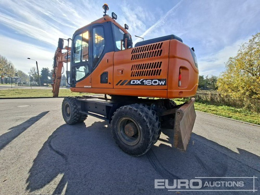 2013 Doosan DX160W-3 - Excavadora de ruedas: foto 2 2013 Doosan DX160W-3 - Excavadora de ruedas: foto 2