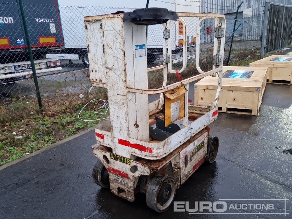 2013 JLG 1230ES - Plataforma de mástil vertical: foto 4 2013 JLG 1230ES - Plataforma de mástil vertical: foto 4