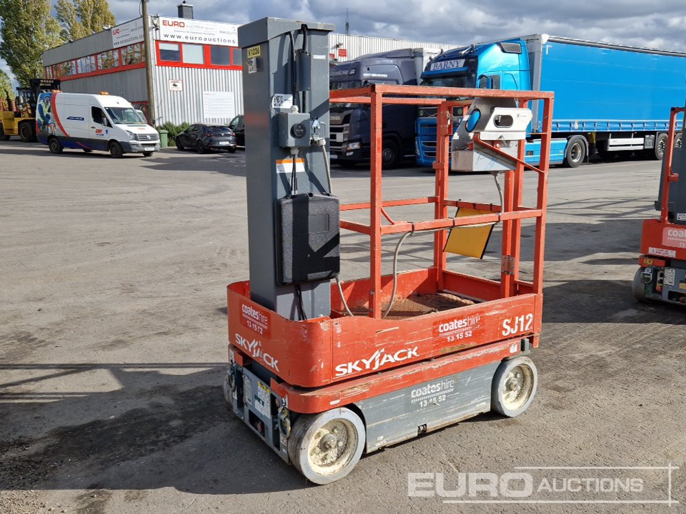 2014 SkyJack SJ12 - Plataforma elevadora: foto 4 2014 SkyJack SJ12 - Plataforma elevadora: foto 4