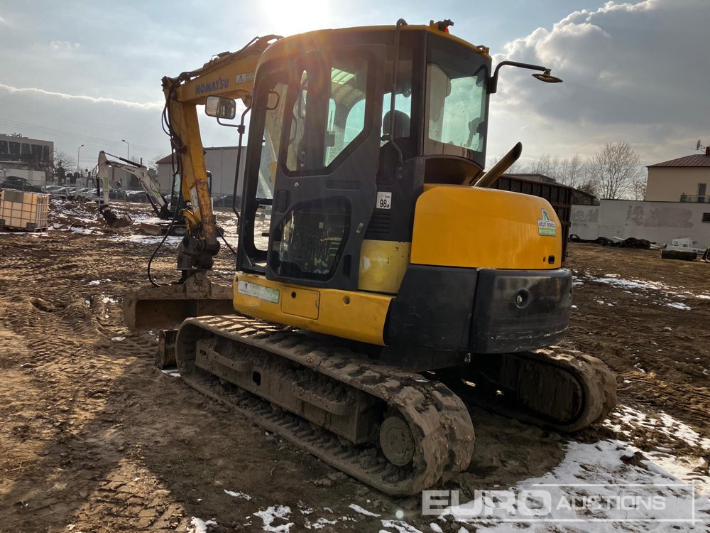2015 Komatsu PC80MR-3 - Miniexcavadora: foto 2 2015 Komatsu PC80MR-3 - Miniexcavadora: foto 2