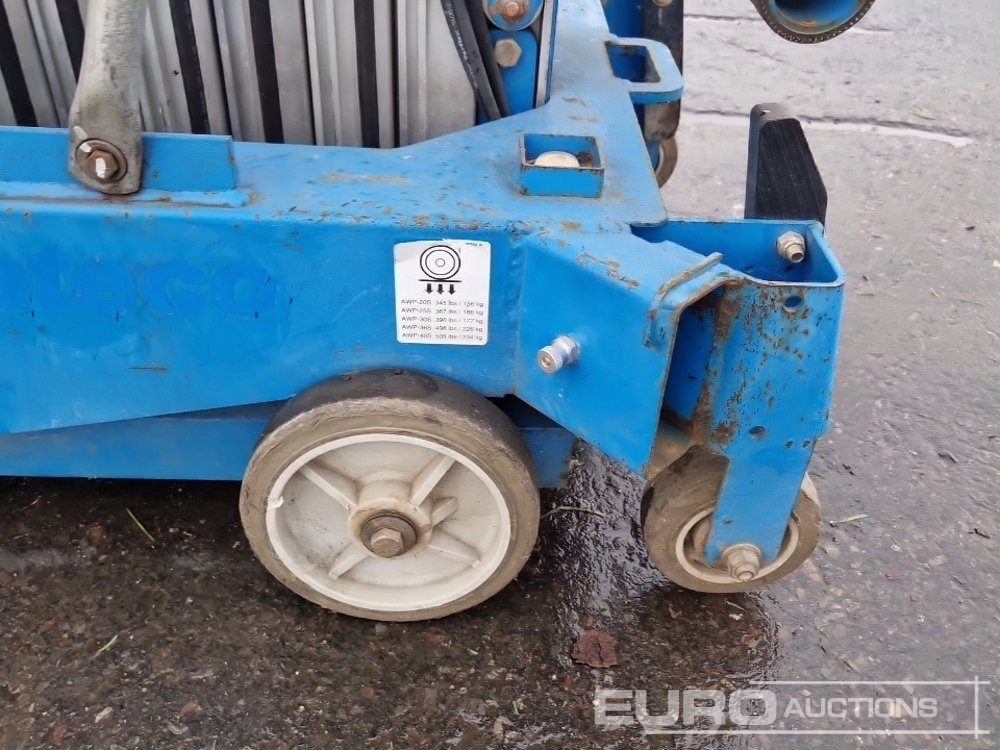 Plataforma elevadora 2016 Genie AWP-30S: foto 8