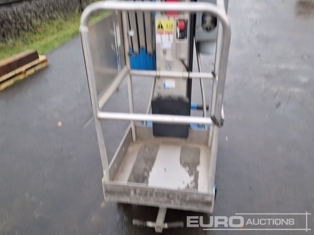 Plataforma elevadora 2016 Genie AWP-30S: foto 13