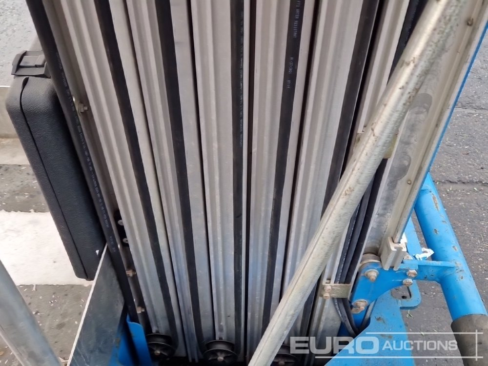 Plataforma elevadora 2016 Genie AWP-30S: foto 12