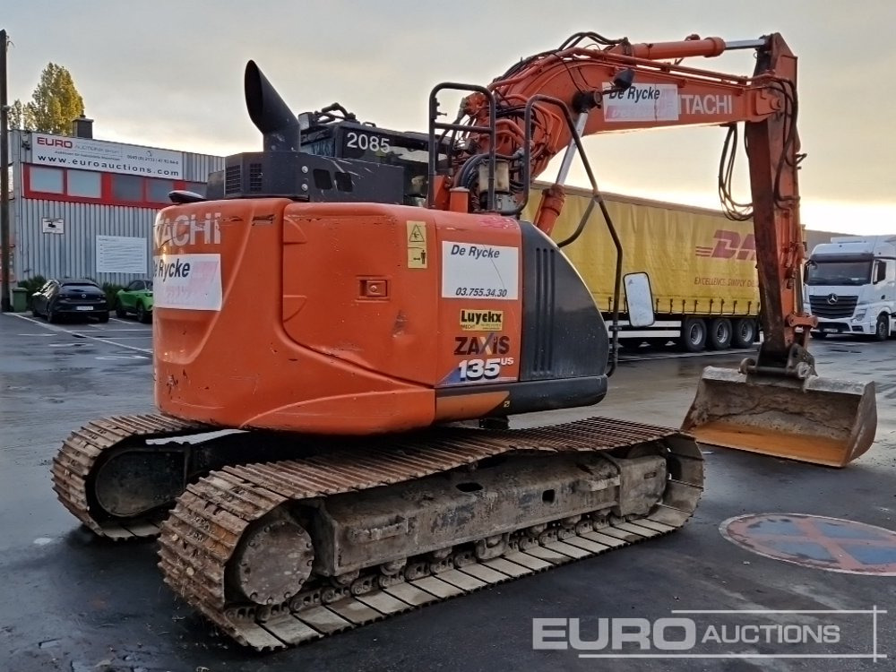 2017 Hitachi ZX135US-6 - Excavadora de cadenas: foto 5 2017 Hitachi ZX135US-6 - Excavadora de cadenas: foto 5