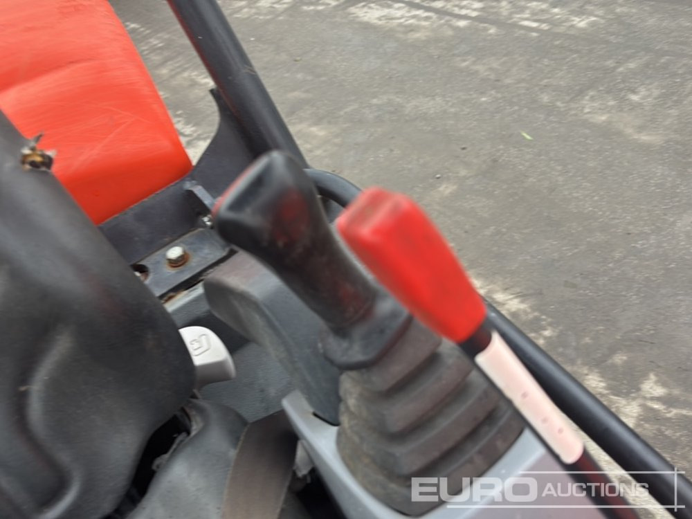 Miniexcavadora 2018 Kubota KX016-4: foto 38