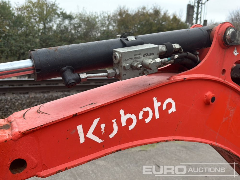 Miniexcavadora 2018 Kubota KX016-4: foto 20