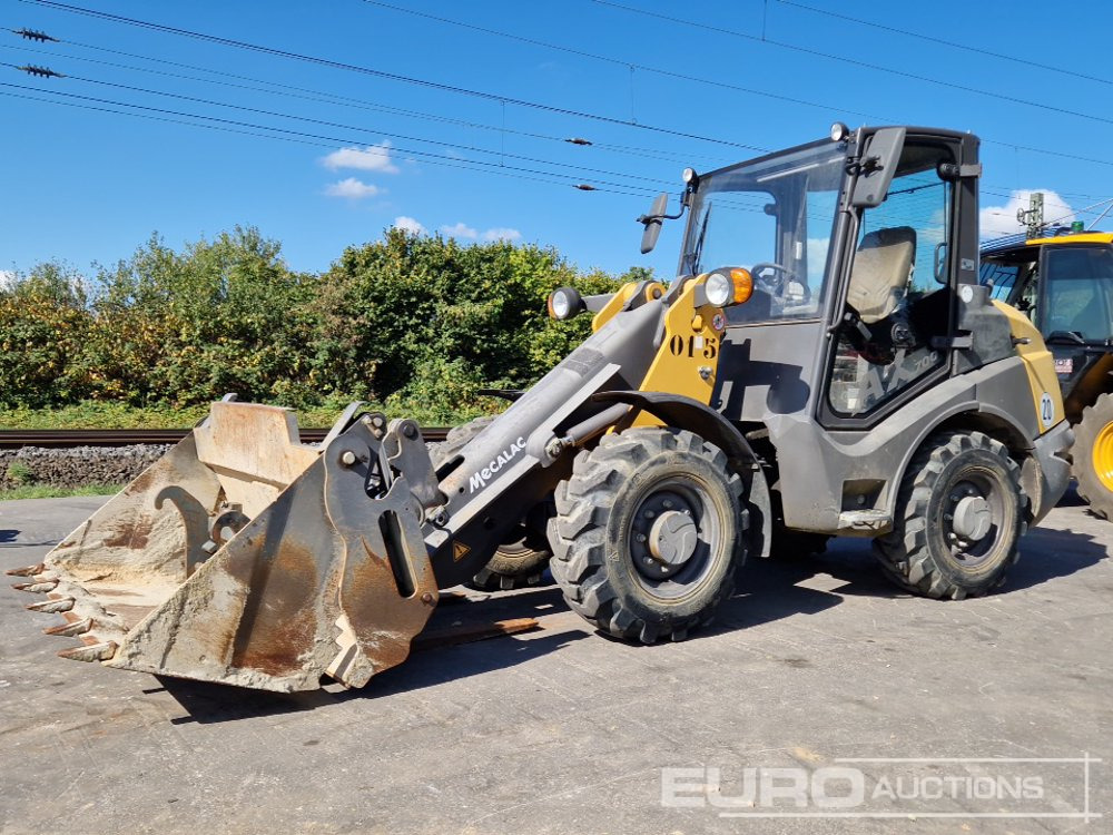 2019 Mecalac AX700 - Cargadora de ruedas: foto 1 2019 Mecalac AX700 - Cargadora de ruedas: foto 1