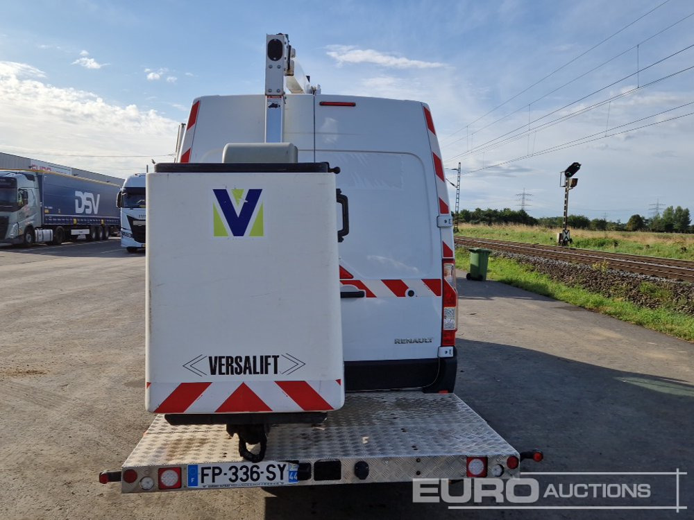 2020 Renault Master - Camión con plataforma elevadora: foto 4 2020 Renault Master - Camión con plataforma elevadora: foto 4