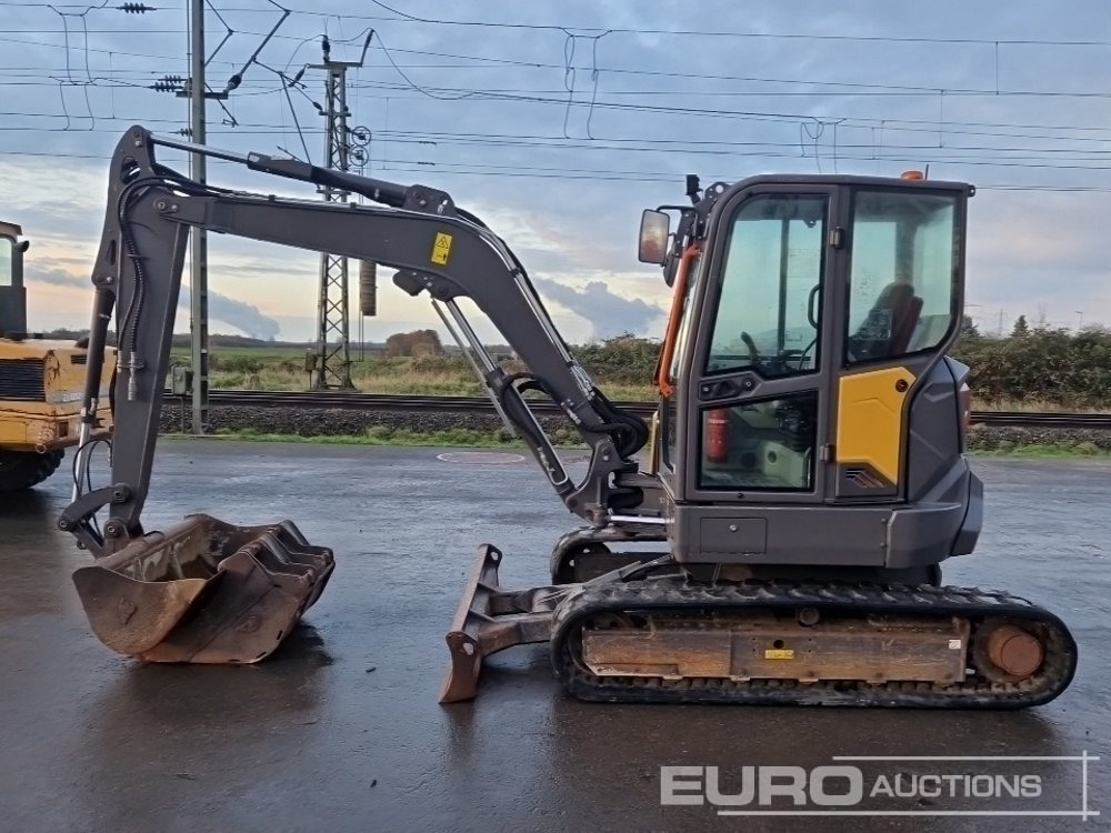 2021 Volvo ECR50F - Miniexcavadora: foto 2 2021 Volvo ECR50F - Miniexcavadora: foto 2
