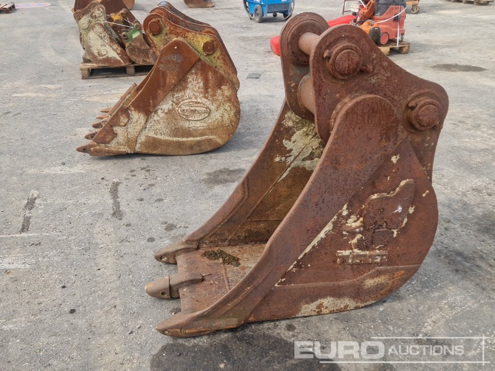 24" Digging Bucket to suit 75mm Pin - Cazo: foto 2 24" Digging Bucket to suit 75mm Pin - Cazo: foto 2