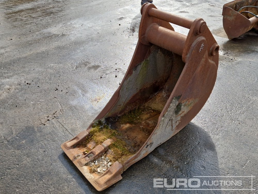 30" DiggibgBucket - Cazo: foto 1 30" DiggibgBucket - Cazo: foto 1