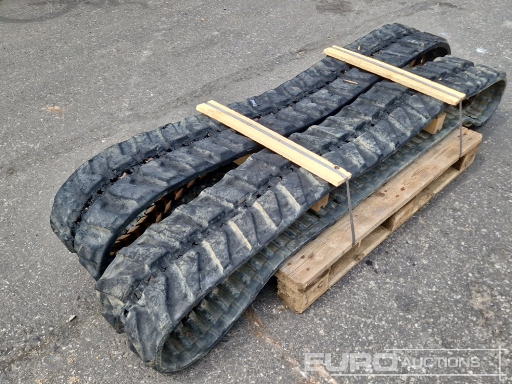300x52.5 Rubber Tracks (2 of) - Oruga para Maquinaria de construcción: foto 3 300x52.5 Rubber Tracks (2 of) - Oruga para Maquinaria de construcción: foto 3