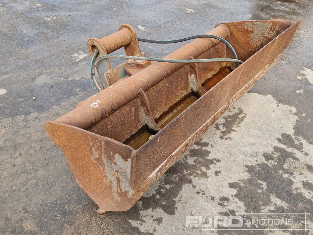 56" Tilt Ditching Bucket - Cazo: foto 4 56" Tilt Ditching Bucket - Cazo: foto 4