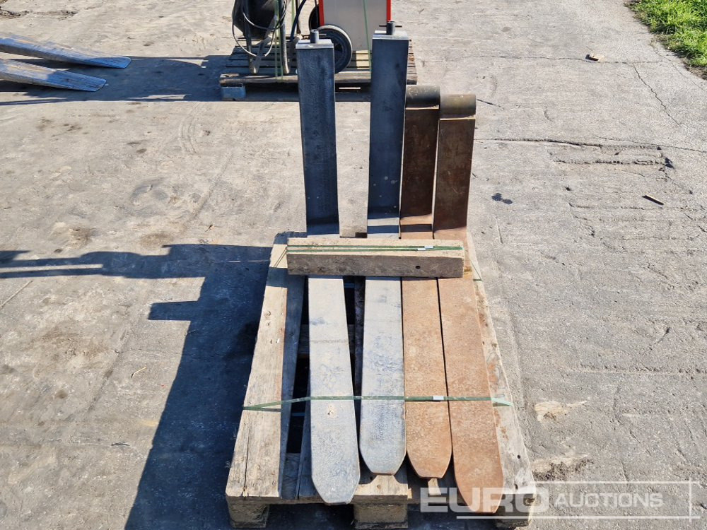 Pallet of Forks to suit Forklift (2 of) Forks to suit Telehandler (2 of) - Equipo de manutención: foto 5 Pallet of Forks to suit Forklift (2 of) Forks to suit Telehandler (2 of) - Equipo de manutención: foto 5