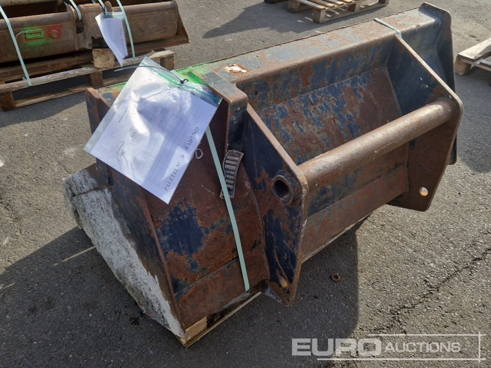 Front Loading Bucket to suit Manitou - Cazo: foto 2 Front Loading Bucket to suit Manitou - Cazo: foto 2