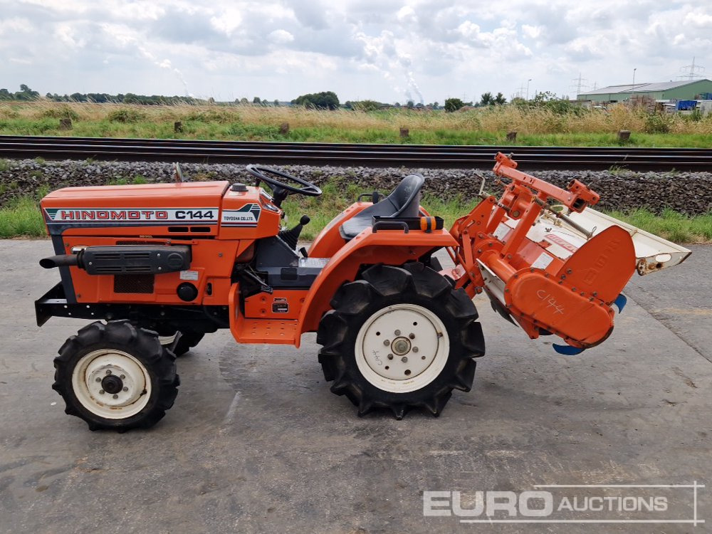 Hinomoto C144 - Mini tractor: foto 2 Hinomoto C144 - Mini tractor: foto 2