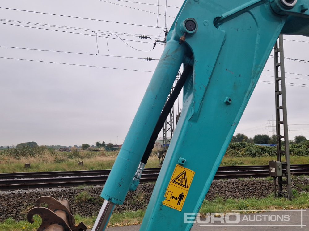 Miniexcavadora Kobelco SK60-10: foto 22