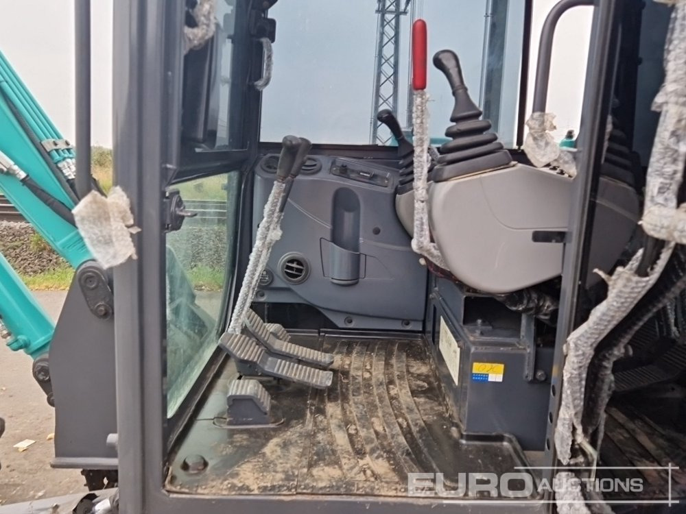 Miniexcavadora Kobelco SK60-10: foto 27