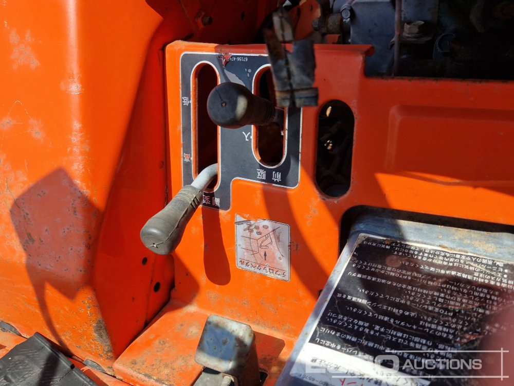 Mini tractor Kubota B40: foto 23