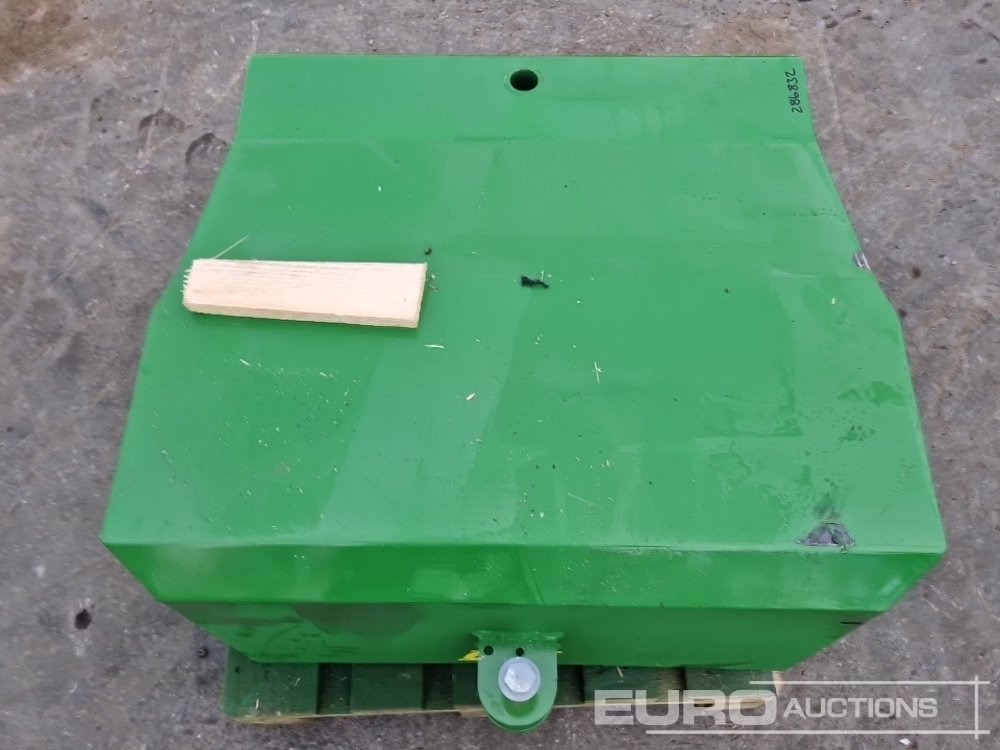 Unused 2025 John Deere 600kg Front Weights to suit John Deere Tractors, Metal Case with Towing Eye (Green) - Maquinaria agrícola: foto 5 Unused 2025 John Deere 600kg Front Weights to suit John Deere Tractors, Metal Case with Towing Eye (Green) - Maquinaria agrícola: foto 5