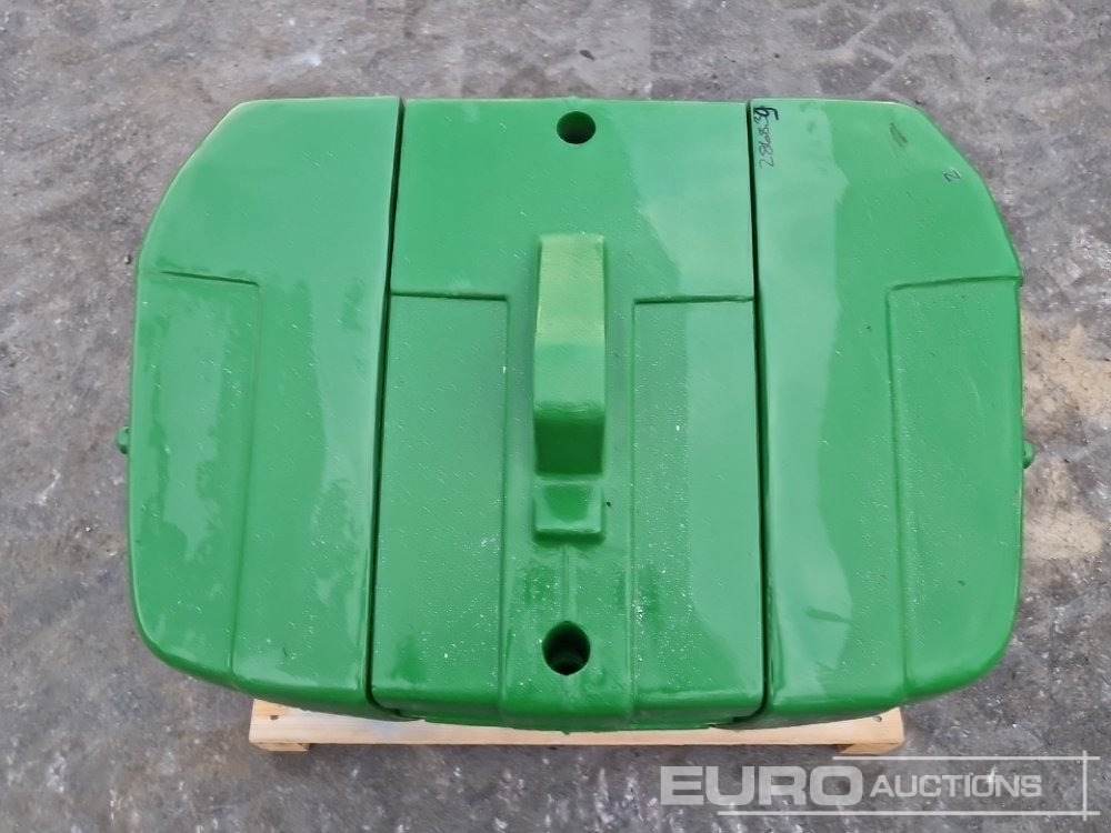 Unused 2025 John Deere 900kg Front Weights to suit John Deere Tractors, Metal Case with Towing Eye (Green) - Maquinaria agrícola: foto 5 Unused 2025 John Deere 900kg Front Weights to suit John Deere Tractors, Metal Case with Towing Eye (Green) - Maquinaria agrícola: foto 5