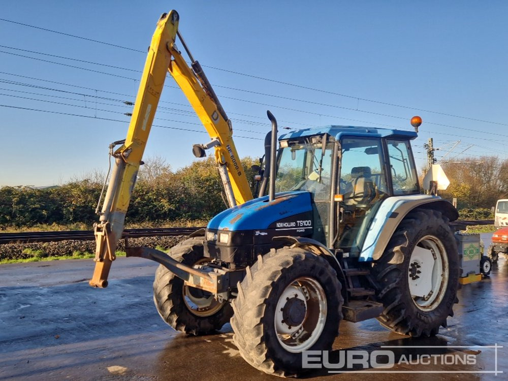 New Holland TS100 - Tractor: foto 1 New Holland TS100 - Tractor: foto 1