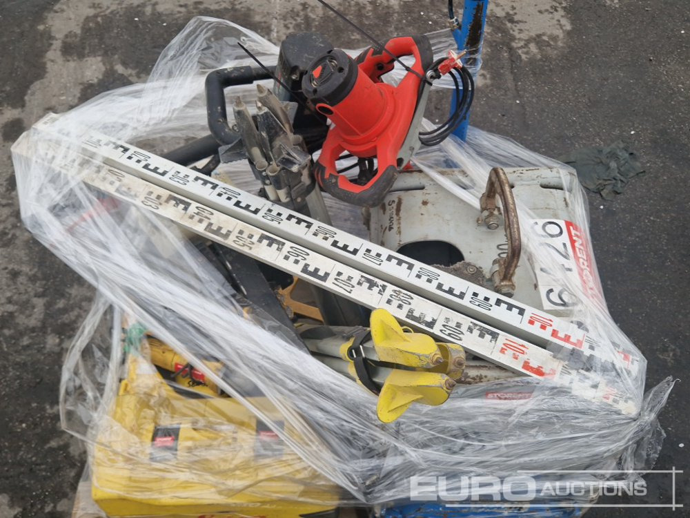 Pallet of Weber CR5E Compaction Plate, Assorted Electric Tools - Construcción de carreteras: foto 5 Pallet of Weber CR5E Compaction Plate, Assorted Electric Tools - Construcción de carreteras: foto 5
