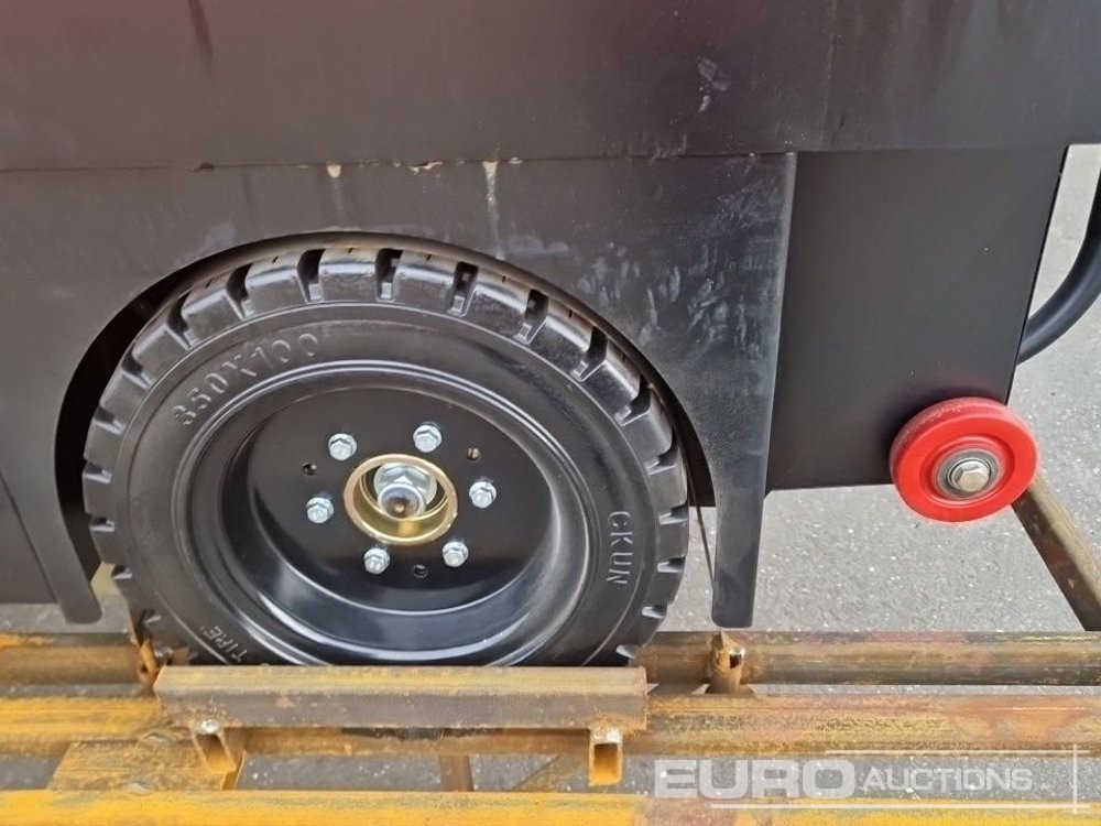 Barredora vial Unused 2025 Zvox 2000G: foto 9 Barredora vial Unused 2025 Zvox 2000G: foto 9