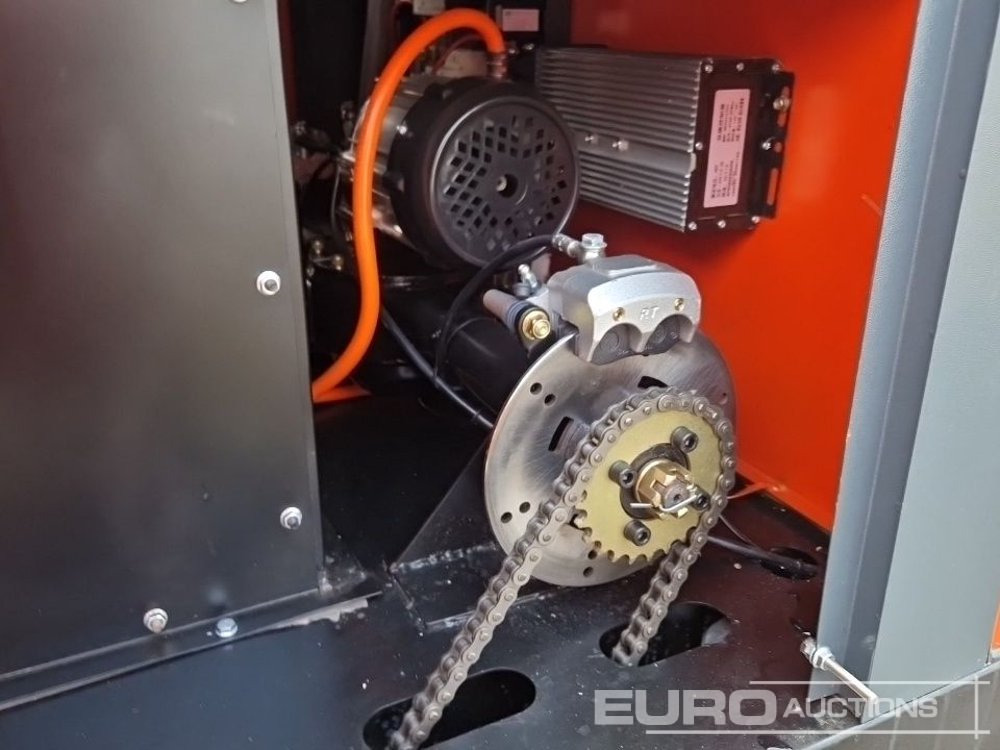 Barredora vial Unused 2025 Zvox 2000G: foto 15 Barredora vial Unused 2025 Zvox 2000G: foto 15