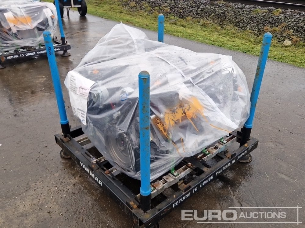 Unused YANMAR 3TNV70-VNSV Diesel Engine (4 of) - Motor para Maquinaria de construcción: foto 1 Unused YANMAR 3TNV70-VNSV Diesel Engine (4 of) - Motor para Maquinaria de construcción: foto 1