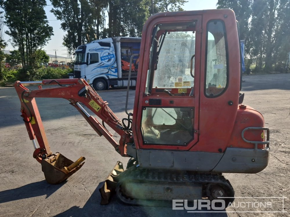 Yanmar B15 - Miniexcavadora: foto 2 Yanmar B15 - Miniexcavadora: foto 2