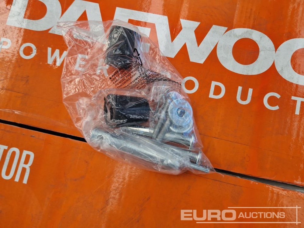 Daewoo GDA9250E-ATS - Generador industriale: foto 4 Daewoo GDA9250E-ATS - Generador industriale: foto 4
