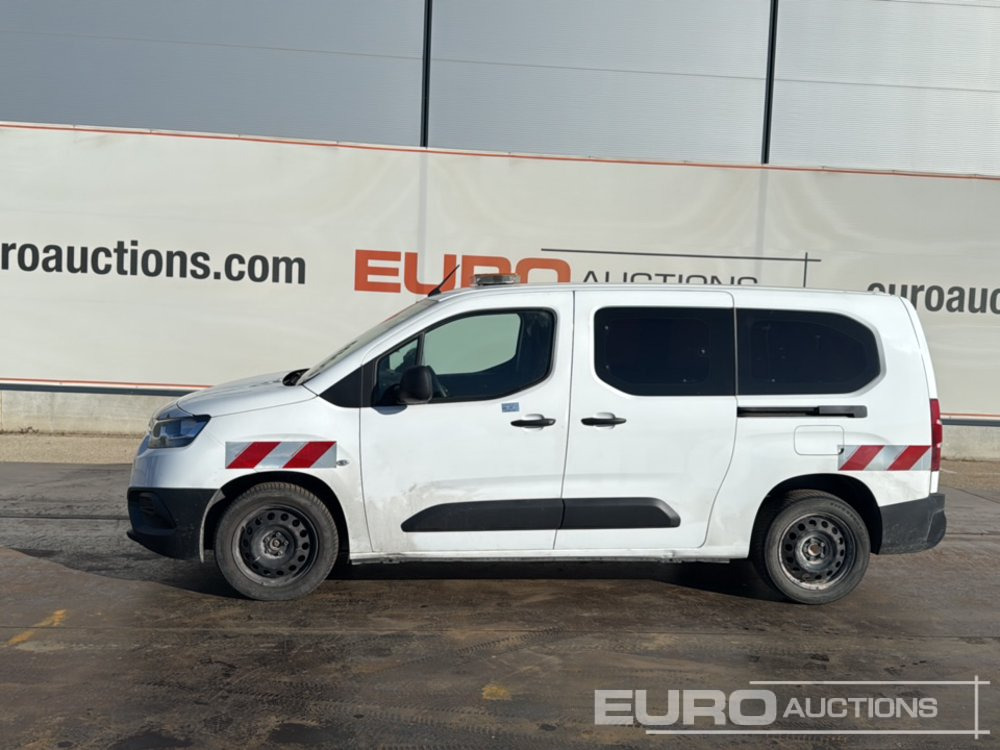 2022 Toyota Proace City - Furgoneta: foto 2 2022 Toyota Proace City - Furgoneta: foto 2
