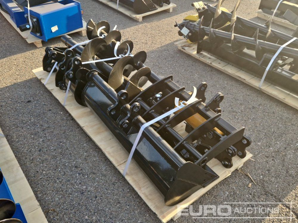 Unused 2025 Captok Qty (8 of) Rake, Ripper, Graber, 12" Auger, 16" Auger, 8" Narrow Bucket, 24" Bucket, 32" Bucket to suit Excavator - Implemento para Excavadora: foto 3 Unused 2025 Captok Qty (8 of) Rake, Ripper, Graber, 12" Auger, 16" Auger, 8" Narrow Bucket, 24" Bucket, 32" Bucket to suit Excavator - Implemento para Excavadora: foto 3