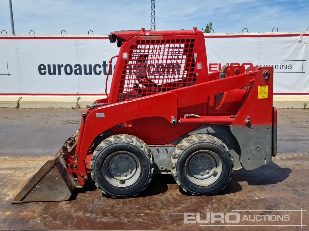 Komatsu SK-714 - Minicargadora: foto 2 Komatsu SK-714 - Minicargadora: foto 2