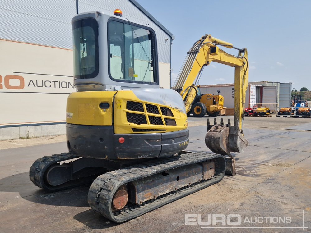 New Holland E50.2C - Miniexcavadora: foto 5 New Holland E50.2C - Miniexcavadora: foto 5