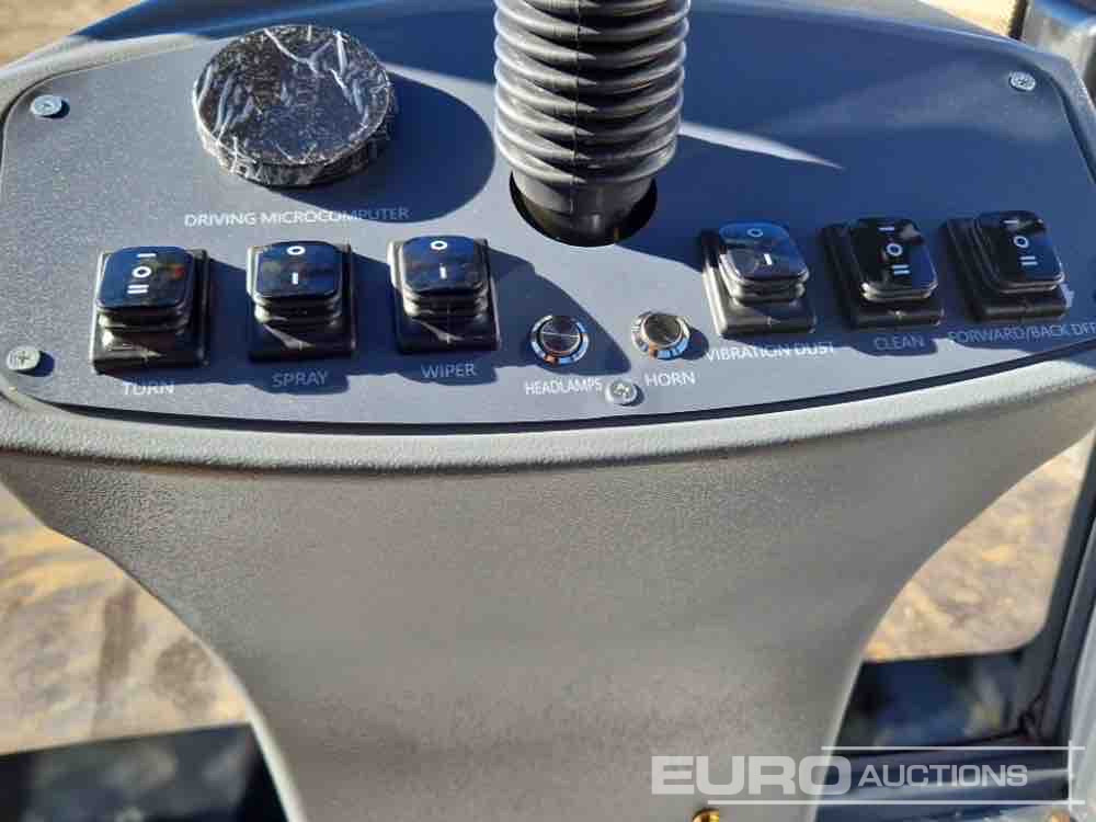 Barredora vial Unused 2025 Kaster S.2000: foto 17 Barredora vial Unused 2025 Kaster S.2000: foto 17