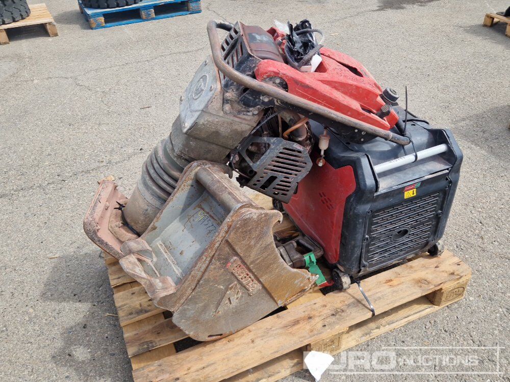 Wacker neuson Compact Plate, Digging Bucket, 230V Generator - Equipo de construcción: foto 2 Wacker neuson Compact Plate, Digging Bucket, 230V Generator - Equipo de construcción: foto 2
