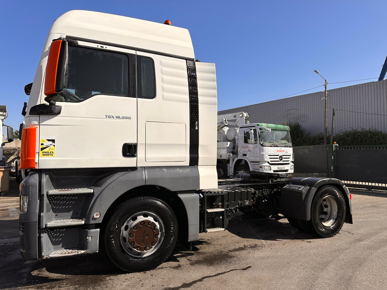 Tracteur Routier MAN TGX 18.500 ES-858-KS - Cabeza tractora: foto 2 Tracteur Routier MAN TGX 18.500 ES-858-KS - Cabeza tractora: foto 2