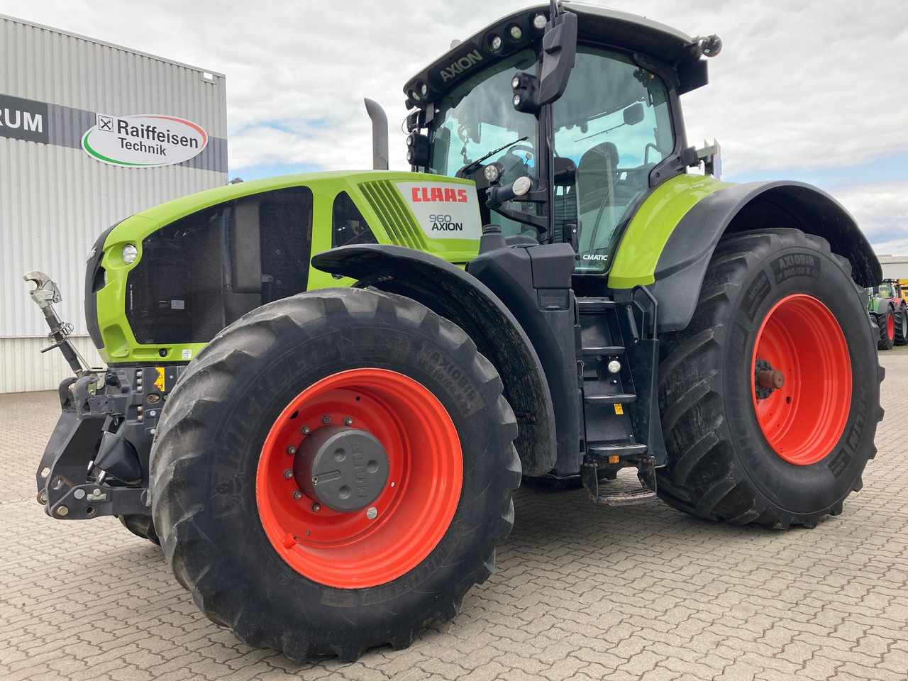 Claas Axion 960 CMATIC - Tractor: foto 1 Claas Axion 960 CMATIC - Tractor: foto 1