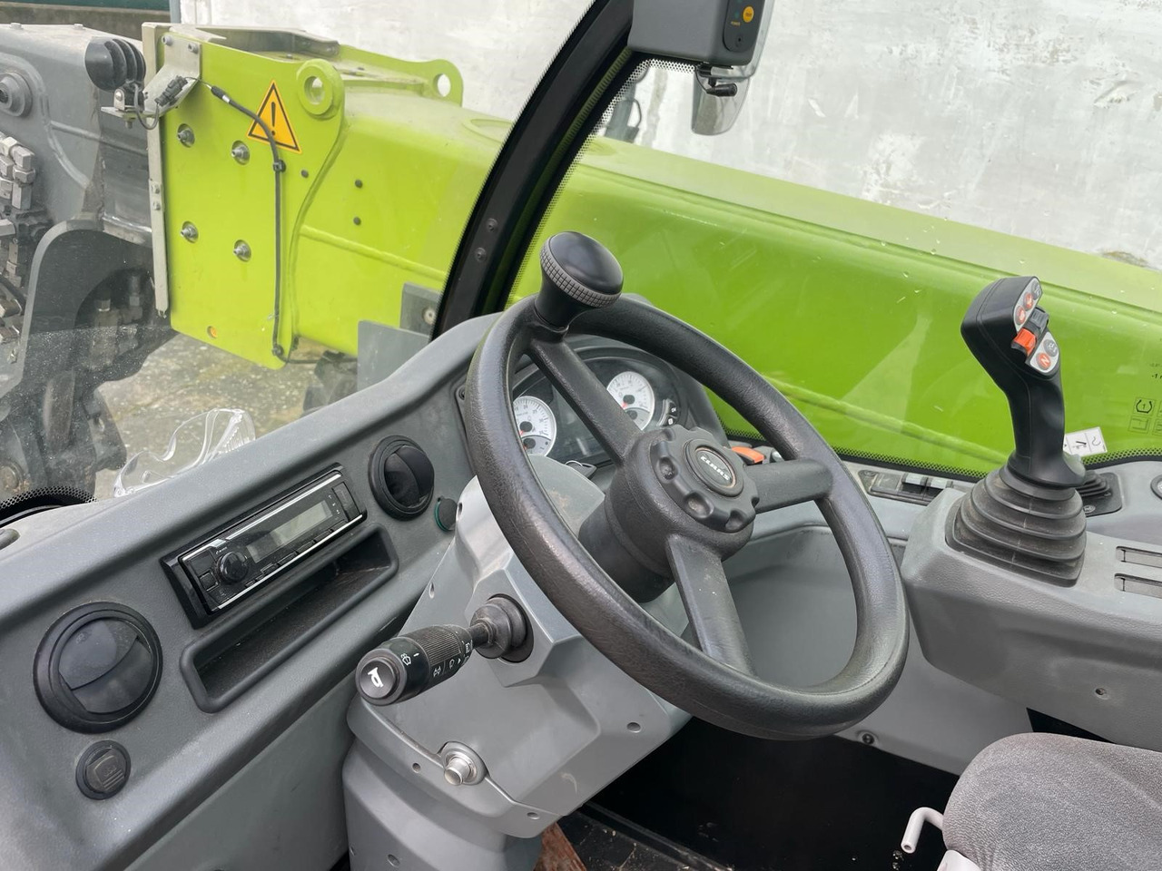 Cargadora Claas Scorpion 746 Variopower: foto 8