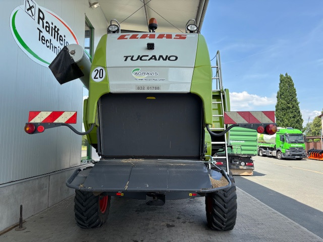Cosechadora de granos Claas Tucano 320: foto 17