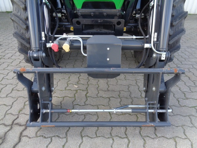 Deutz-Fahr 5080 D Keyline - Tractor: foto 4 Deutz-Fahr 5080 D Keyline - Tractor: foto 4