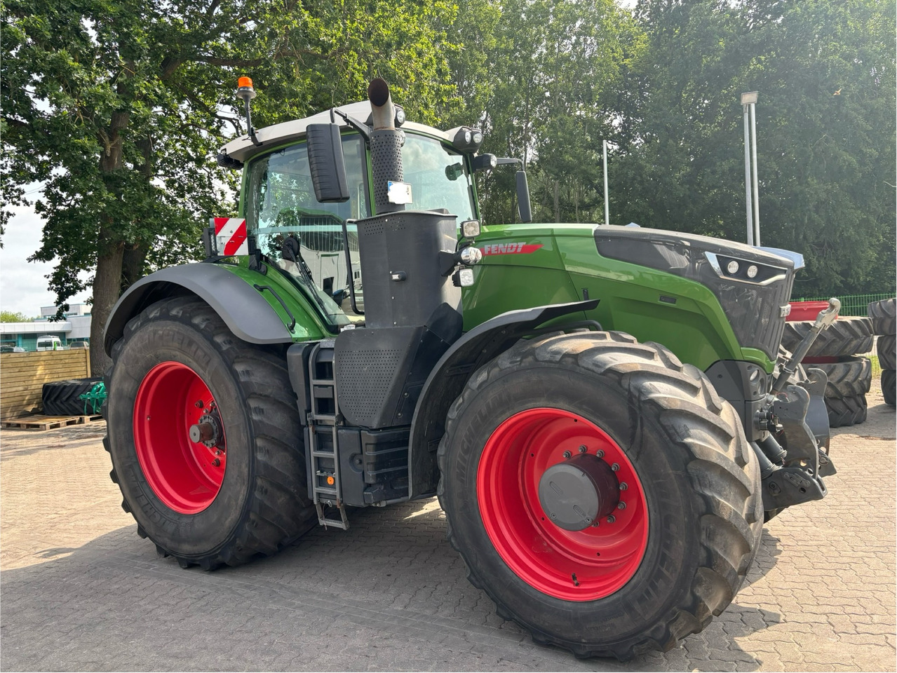 Fendt 1050 Vario Gen3 Profi - Tractor: foto 1 Fendt 1050 Vario Gen3 Profi - Tractor: foto 1