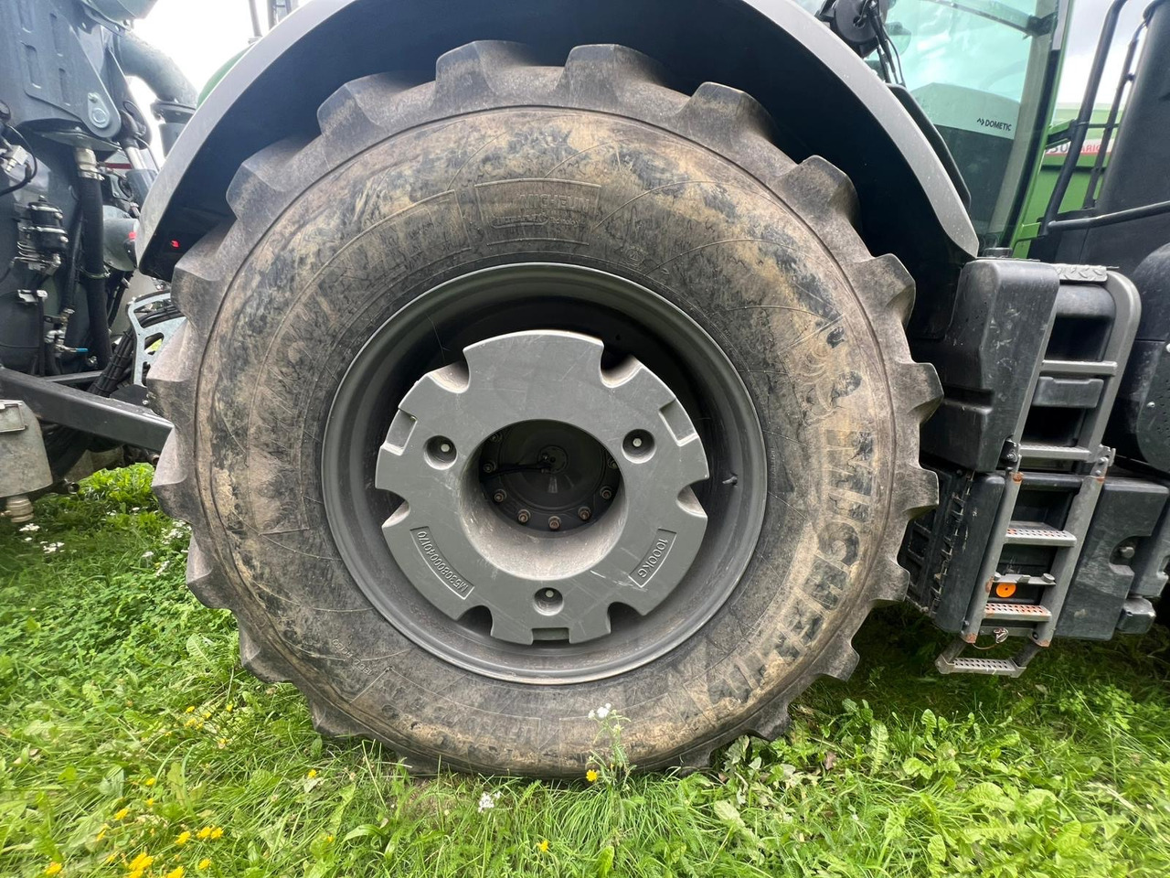 Fendt 1050 Vario Gen3 ProfiPlus - Tractor: foto 2 Fendt 1050 Vario Gen3 ProfiPlus - Tractor: foto 2