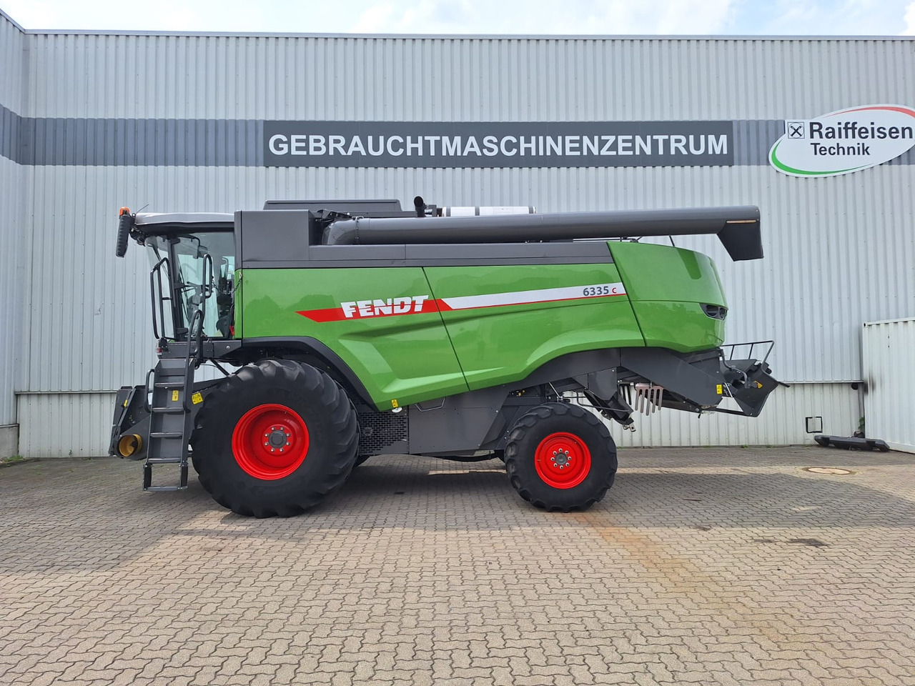 Fendt 6335C - Cosechadora de granos: foto 1 Fendt 6335C - Cosechadora de granos: foto 1