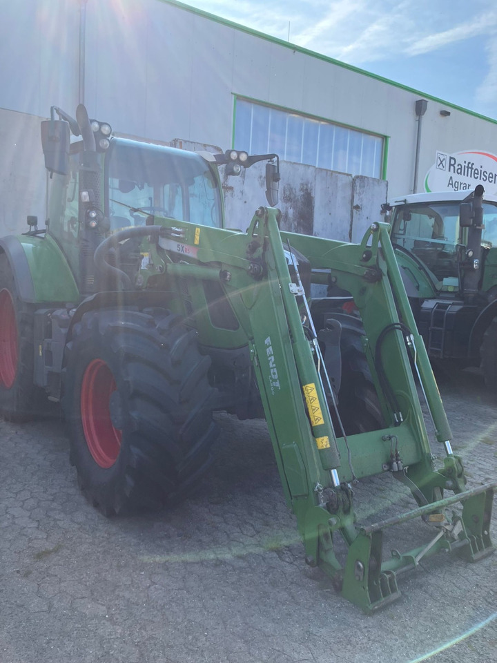 Tractor Fendt 718 Vario S4 Power: foto 7